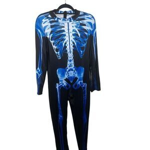 NWT Halloween Skull onesie